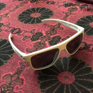 White Polarized Oakley Sunglasses